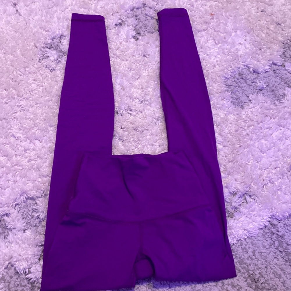 Purple lulu leggings